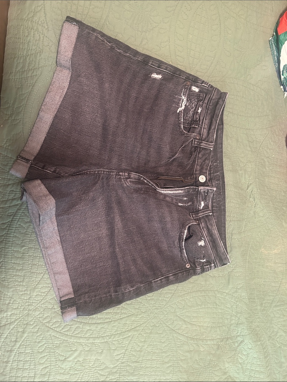 American Eagle Outfitters Black Rolled-Hem Denim Shorts
